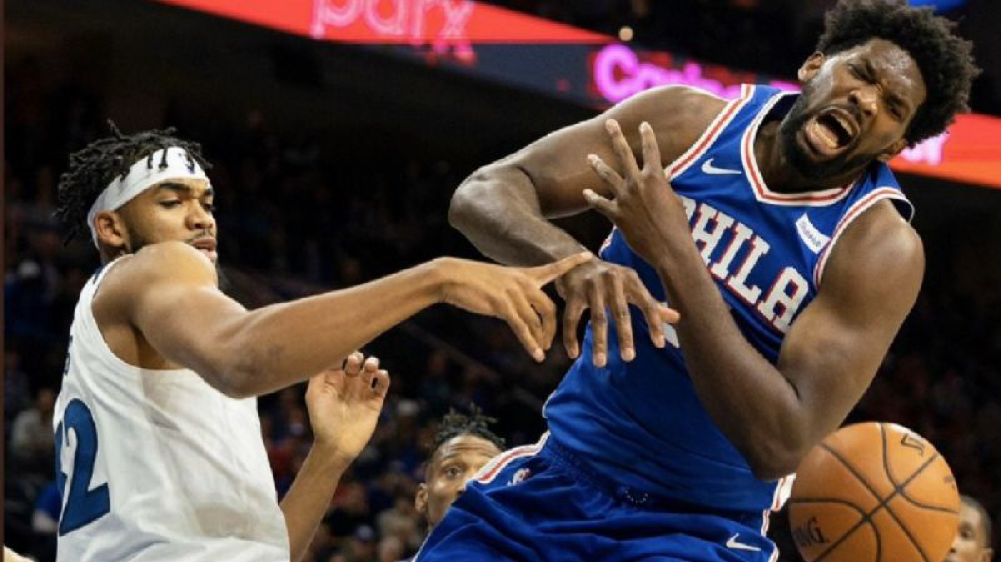 Batalla campal: A las piñas en un partido de la NBA