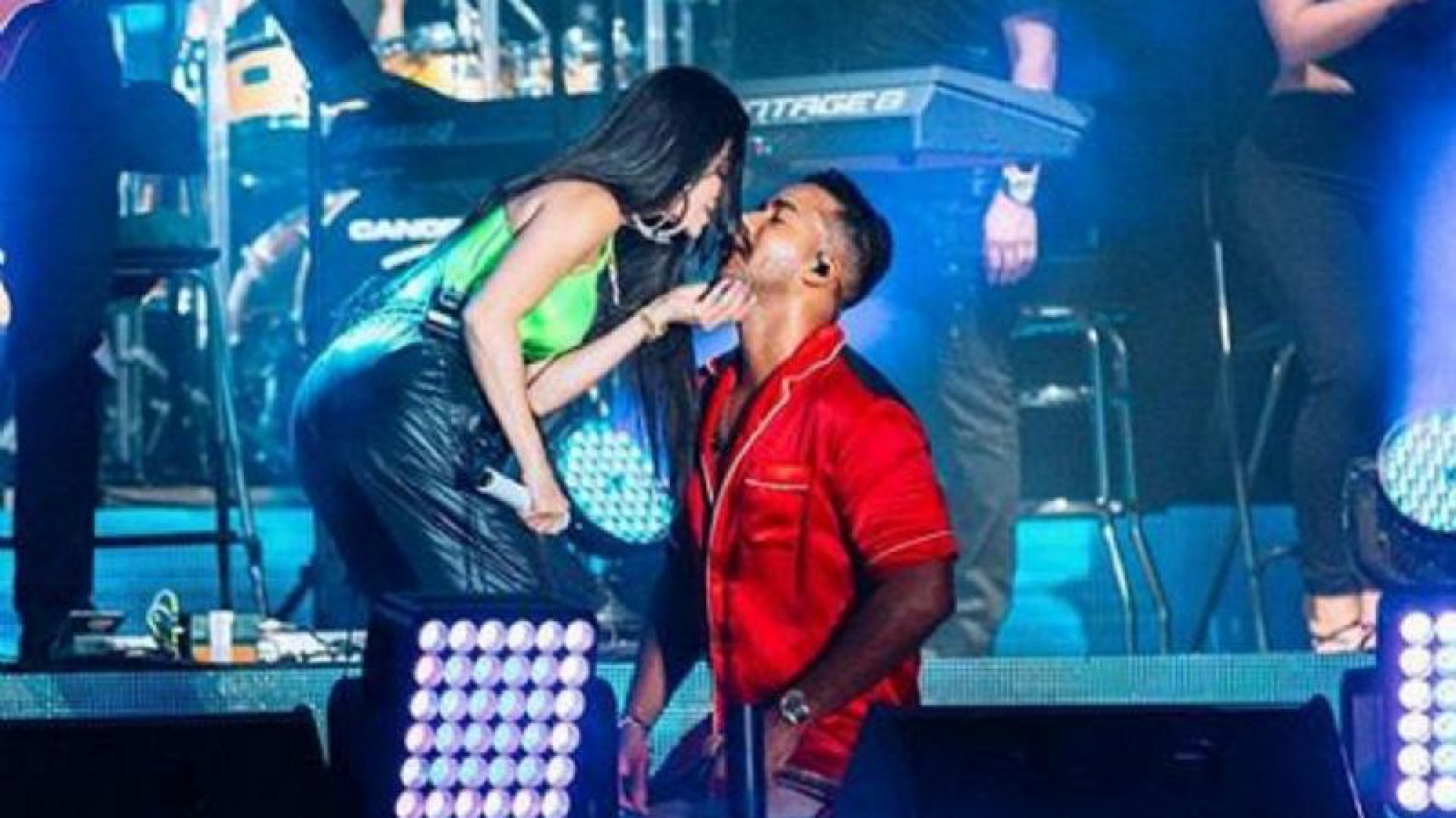 Romeo Santos y Natti Natasha en concierto: “Camino a perdonar al Rey