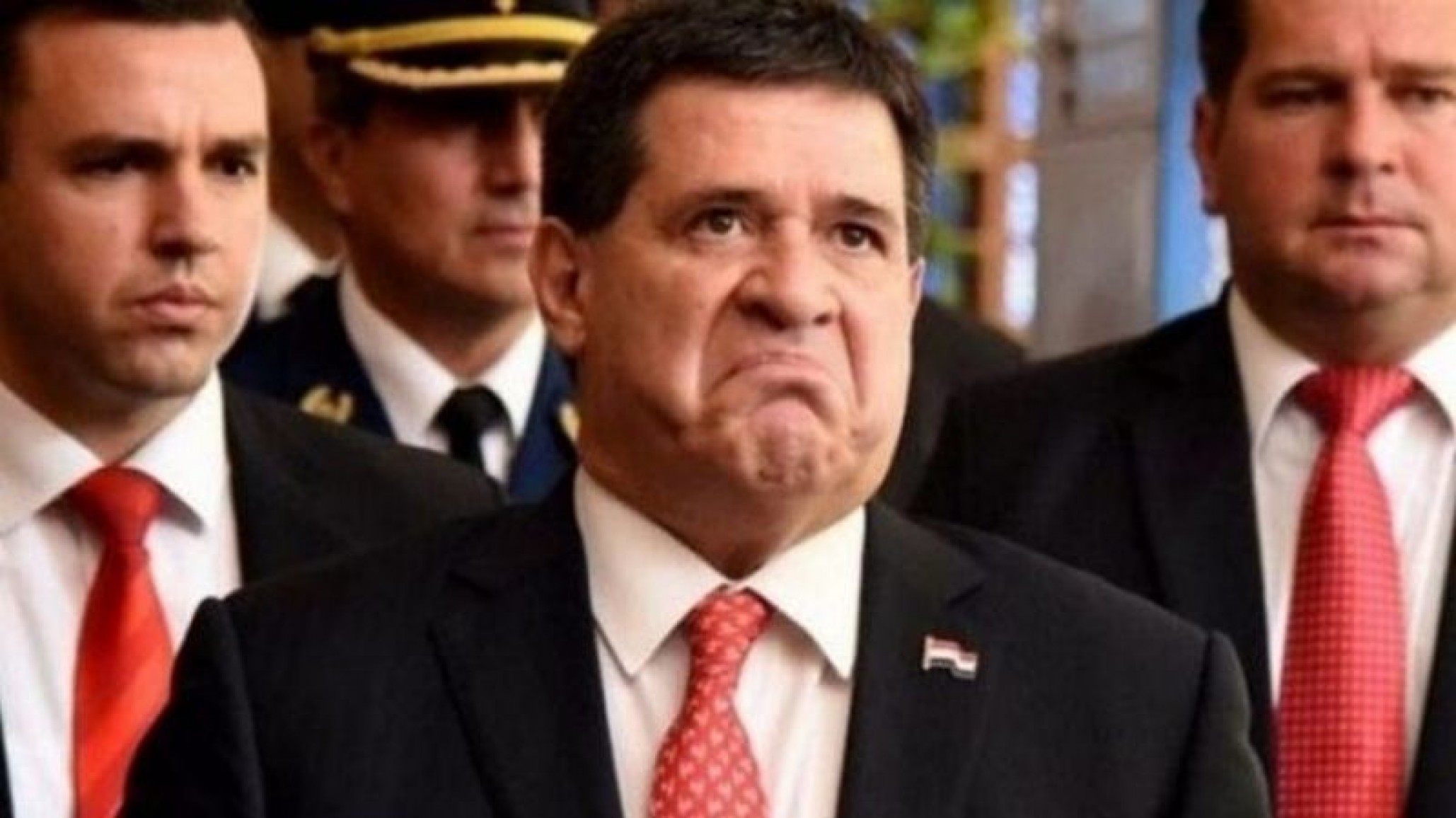 Piden la captura internacional del ex presidente paraguayo Horacio Cartes