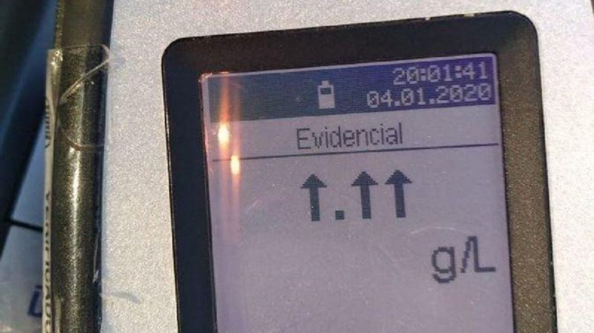 Chubut: estaba tan ebrio que desconfiguró el alcoholímetro por superar la medida máxima de alcohol en sangre
