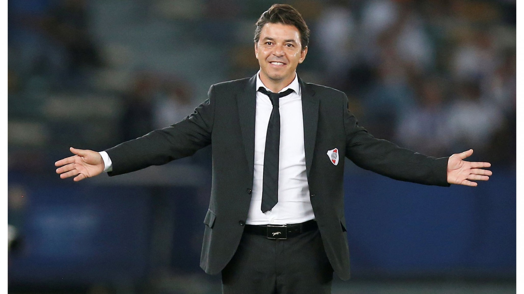 Marcelo Gallardo donó su emblemático saco para una subasta