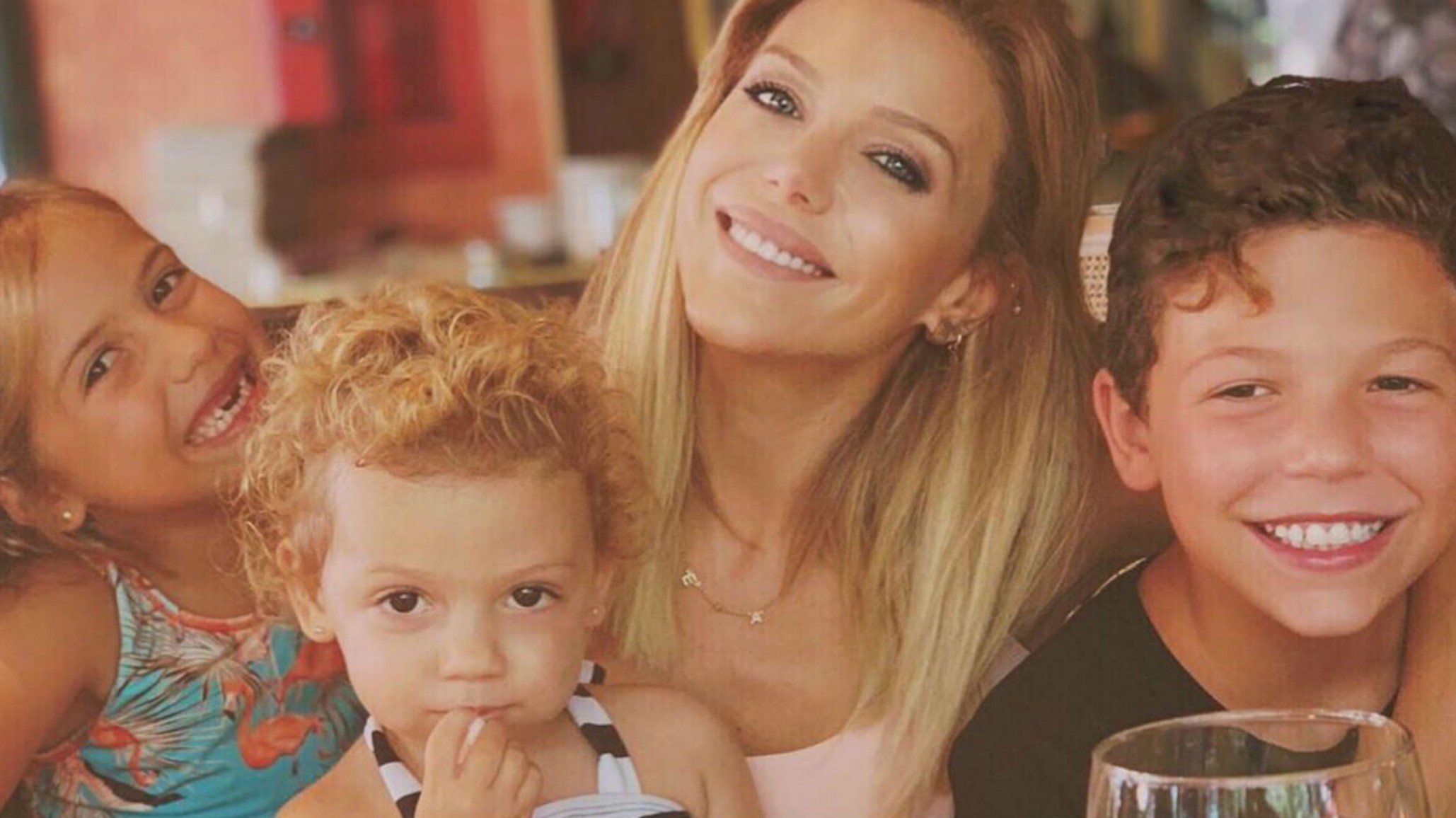 Evangelina Anderson celebró el cumpleaños de su hijo en cuarentena
