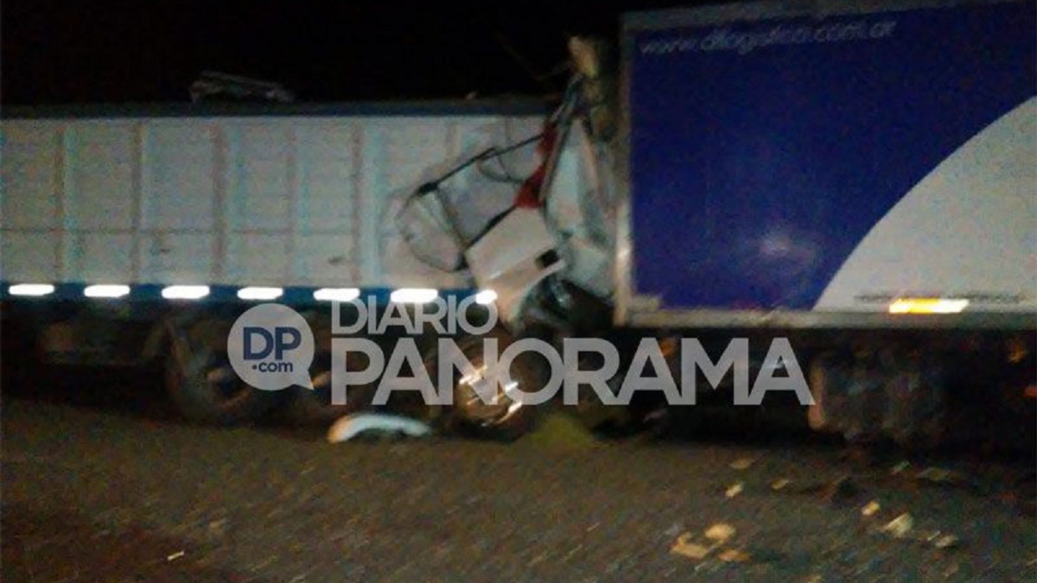 Accidente fatal: Camionero murió aplastado en un choque