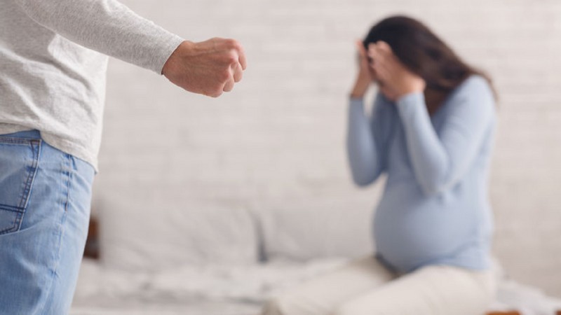 Detienen al hijo de un ex intendente de Santiago del Estero por golpear brutalmente a su esposa embarazada