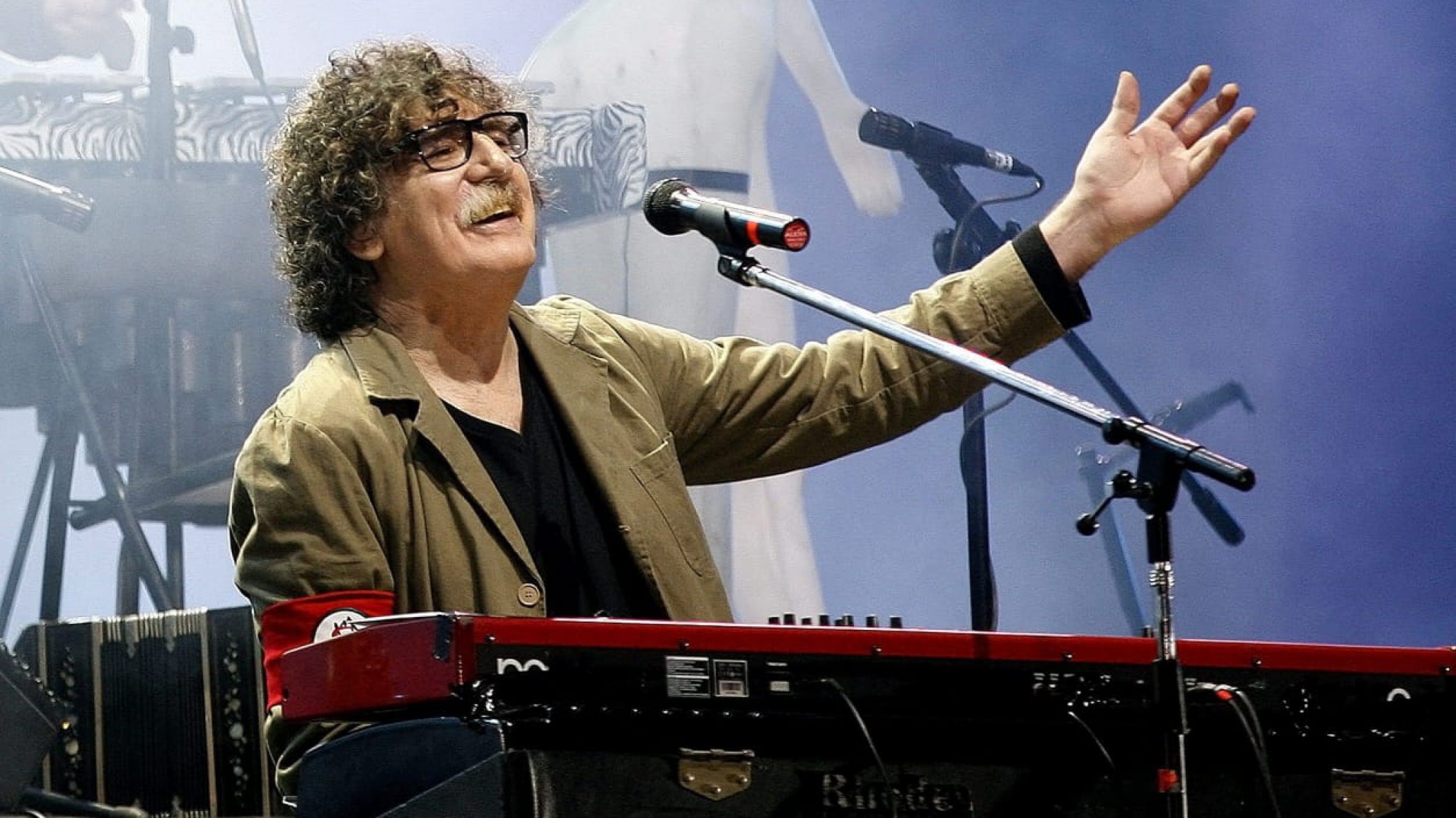 Charly García hoy cumple 69 años y conocidos músicos lo saludaron en un video