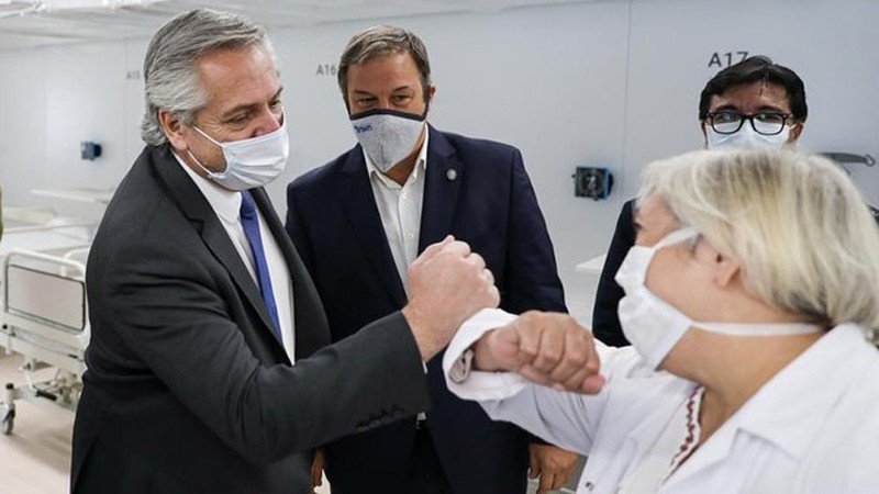 Alberto Fernández inauguró un Hospital Solidario: “No tiene que haber diferencias”
