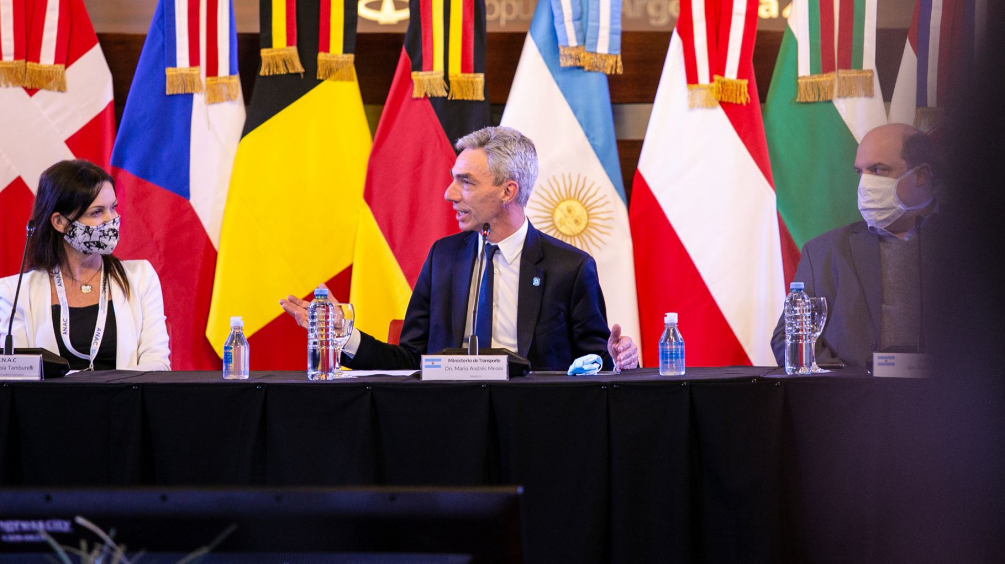 Los vuelos con Europa podrían retomarse en 60 días