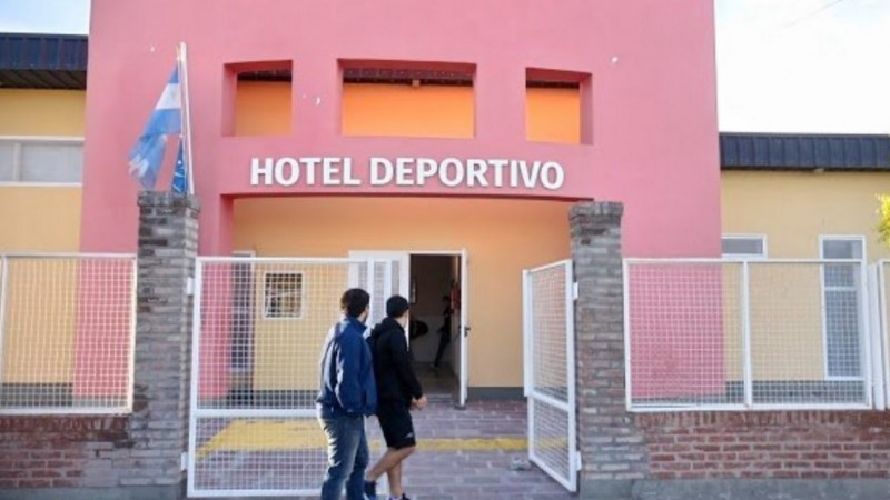 Coronavirus: Aíslan preventivamente a 20 policías de Rawson