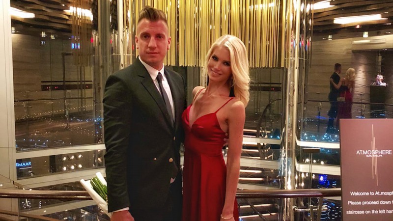 La novia de Maxi López enciende las redes en bikini ¡Diosa!