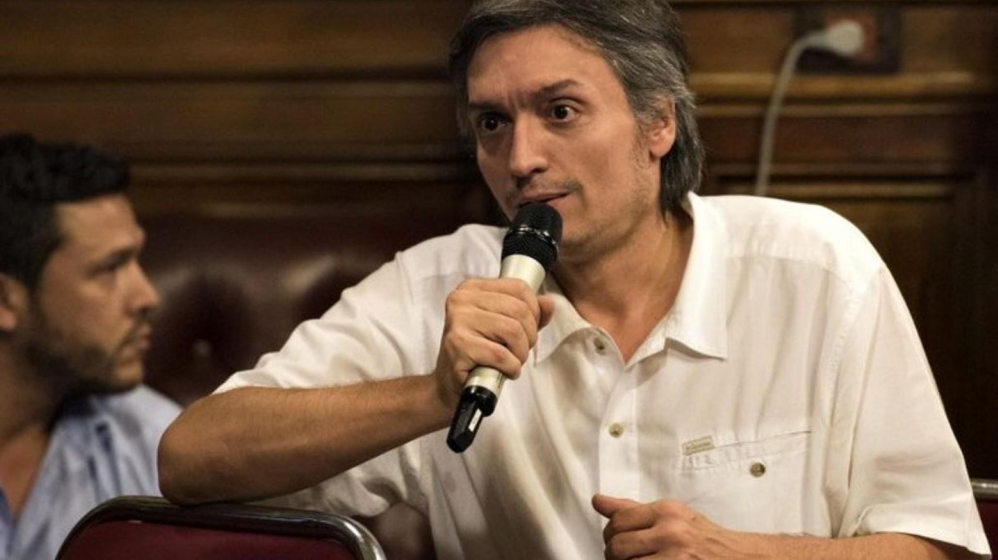 Máximo Kirchner tuvo que aislarse en plena sesión de diputados