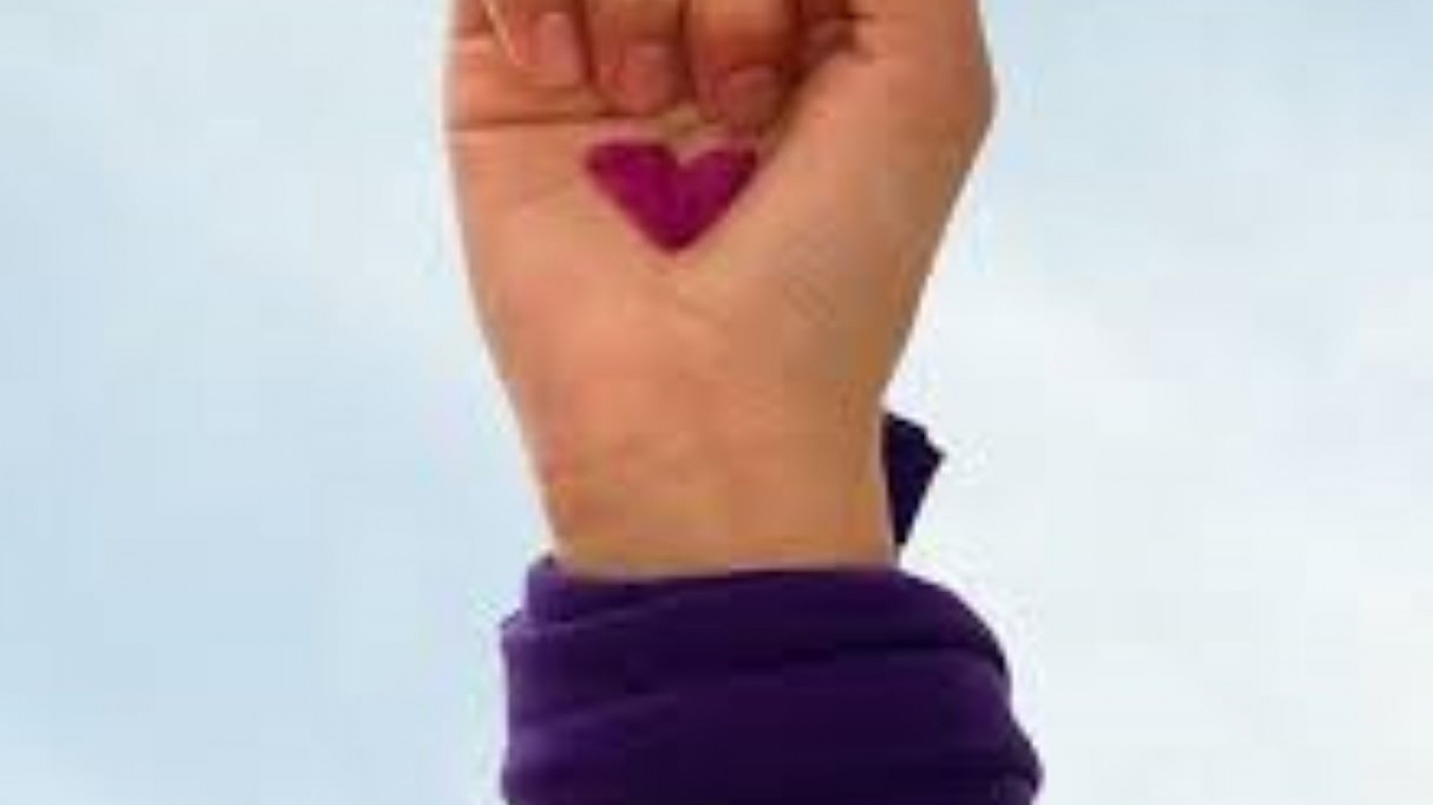 Un policía mató a sus hijos de 6 y 4 años, hirió a su esposa y se suicidó