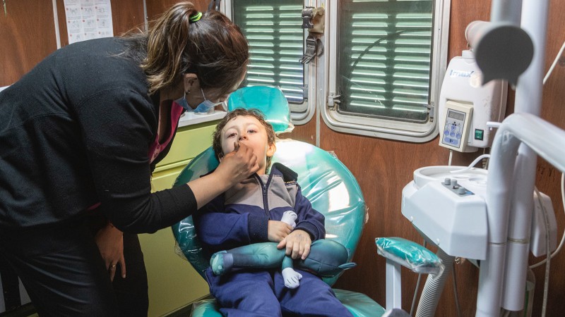 Trailer de Salud en Plaza Kompuchewe: "Esta semana atendimos entre 30 y 40 personas por día"