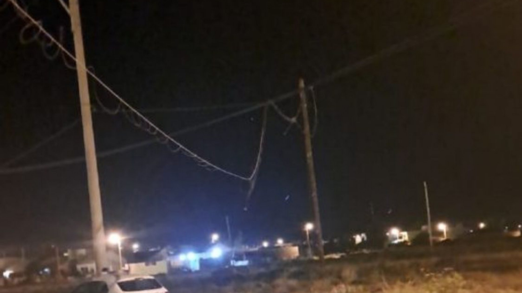 Los sorprendieron robando cables y terminaron detenidos