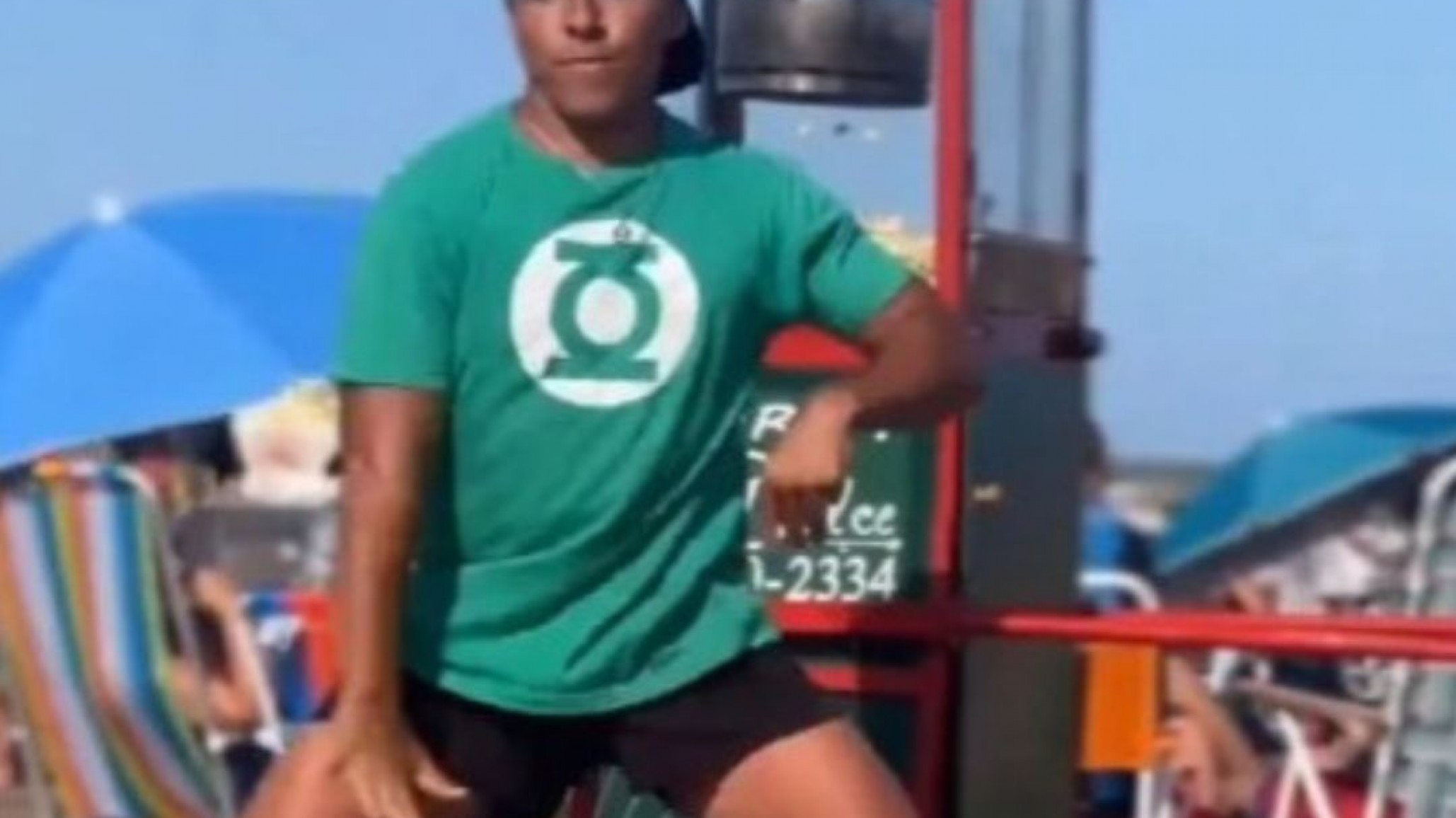 Quién es el Pochoclero Bailarín de La Costa que aumentó las ventas un 50% con sus bailes