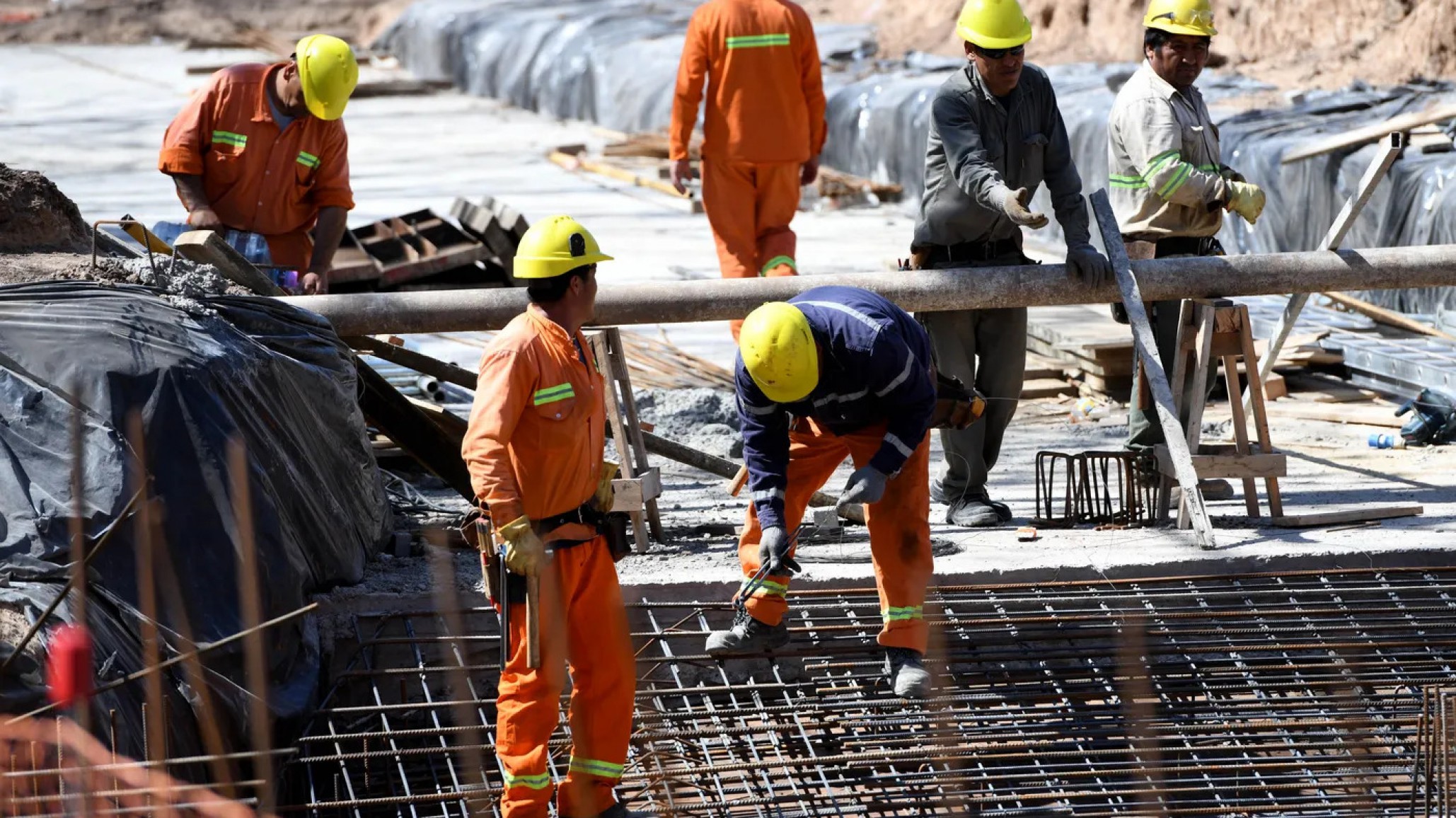 Crisis en la construcción: UOCRA denunció la pérdida de 50.000 puestos de trabajo ¿tomarán medidas?