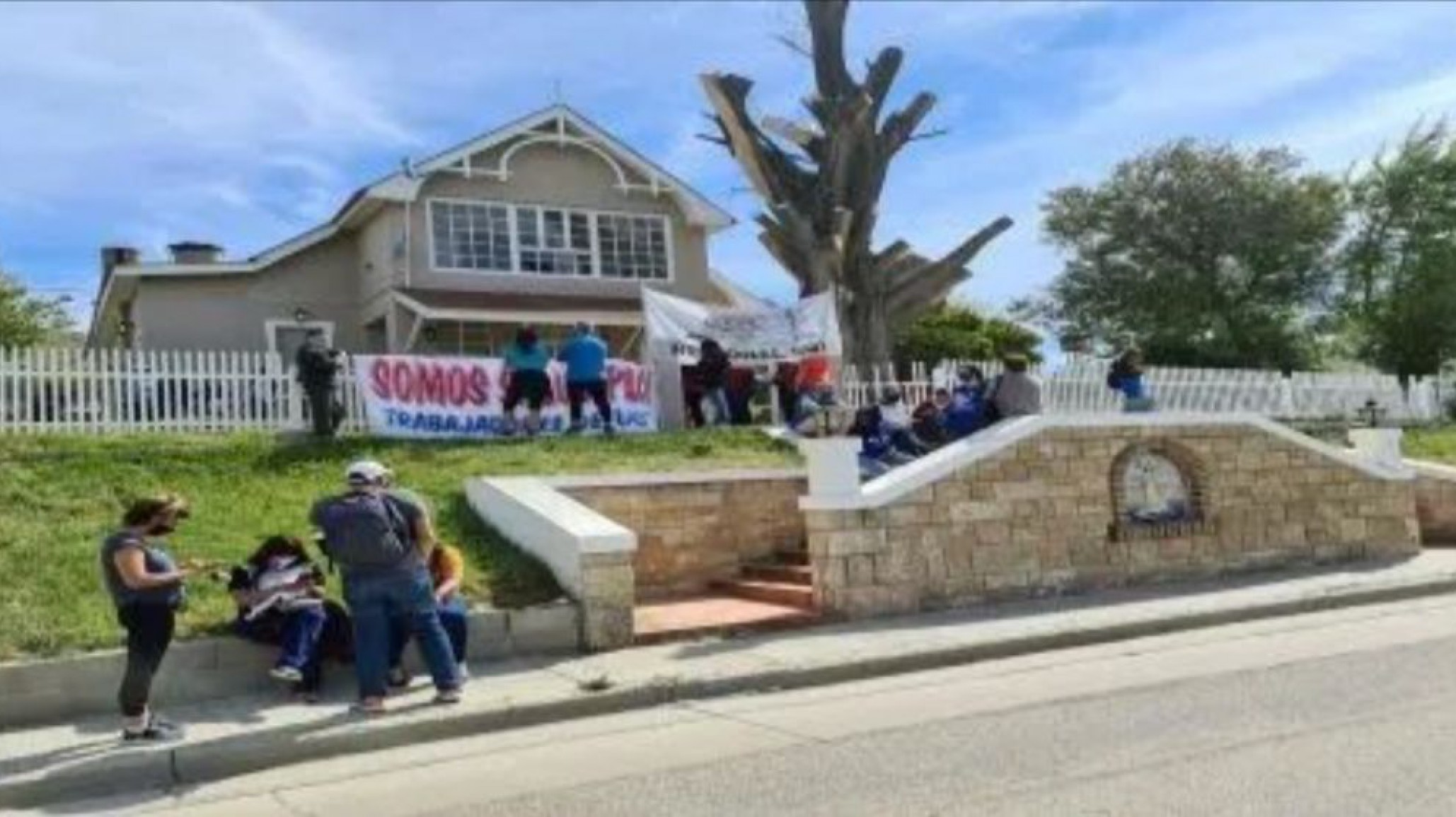 Entre las obras públicas en Comodoro, el gobierno provincial destinó casi $40 millones para embellecer la residencia del gobernador