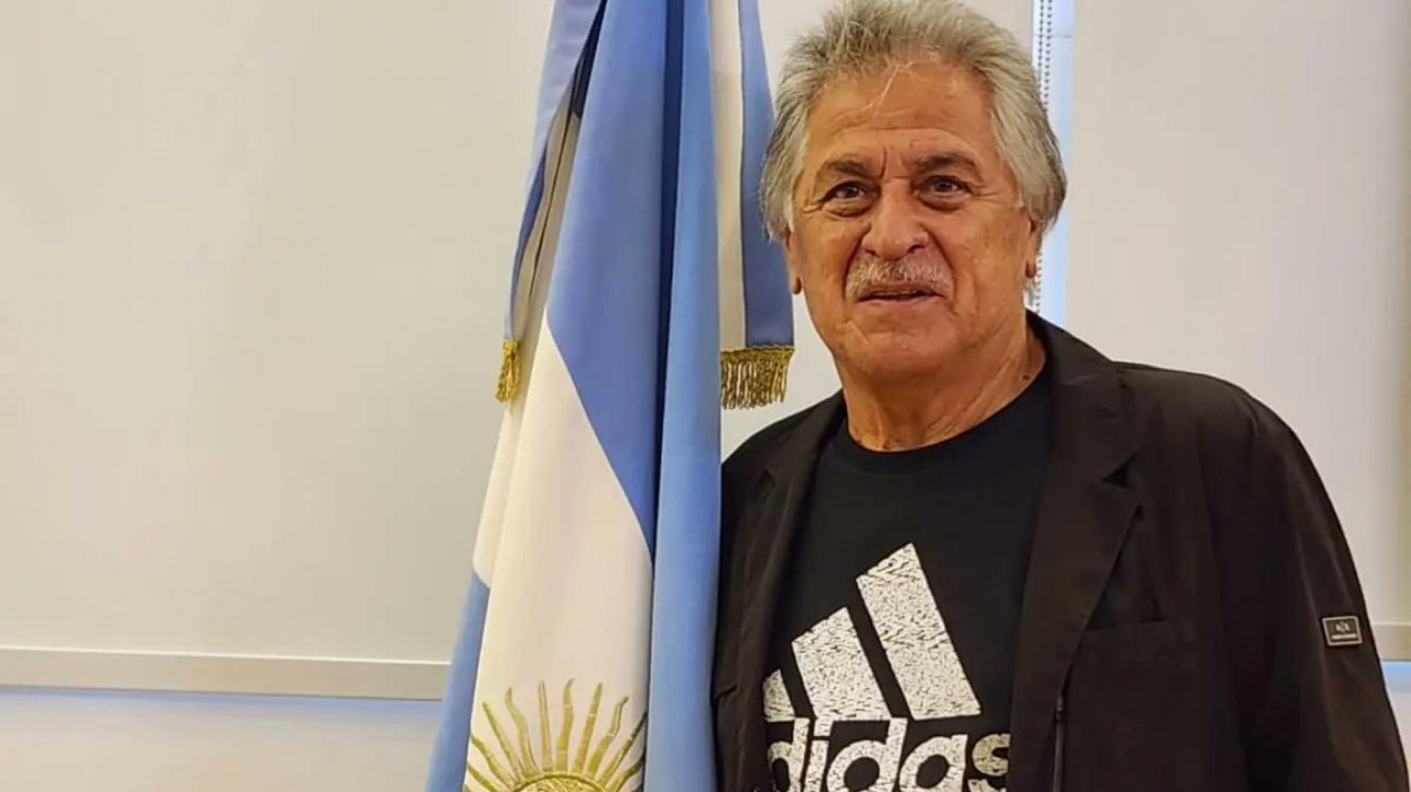 Ubaldo "Pato" Fillol recuperó la medalla de campeón del mundo: "Es un día muy especial"