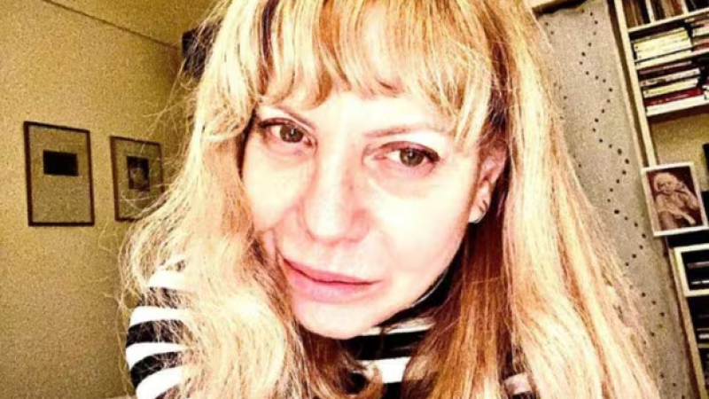 Cecilia Roth pide cuidar "nuestro cine" al recibir premio Platino de Honor