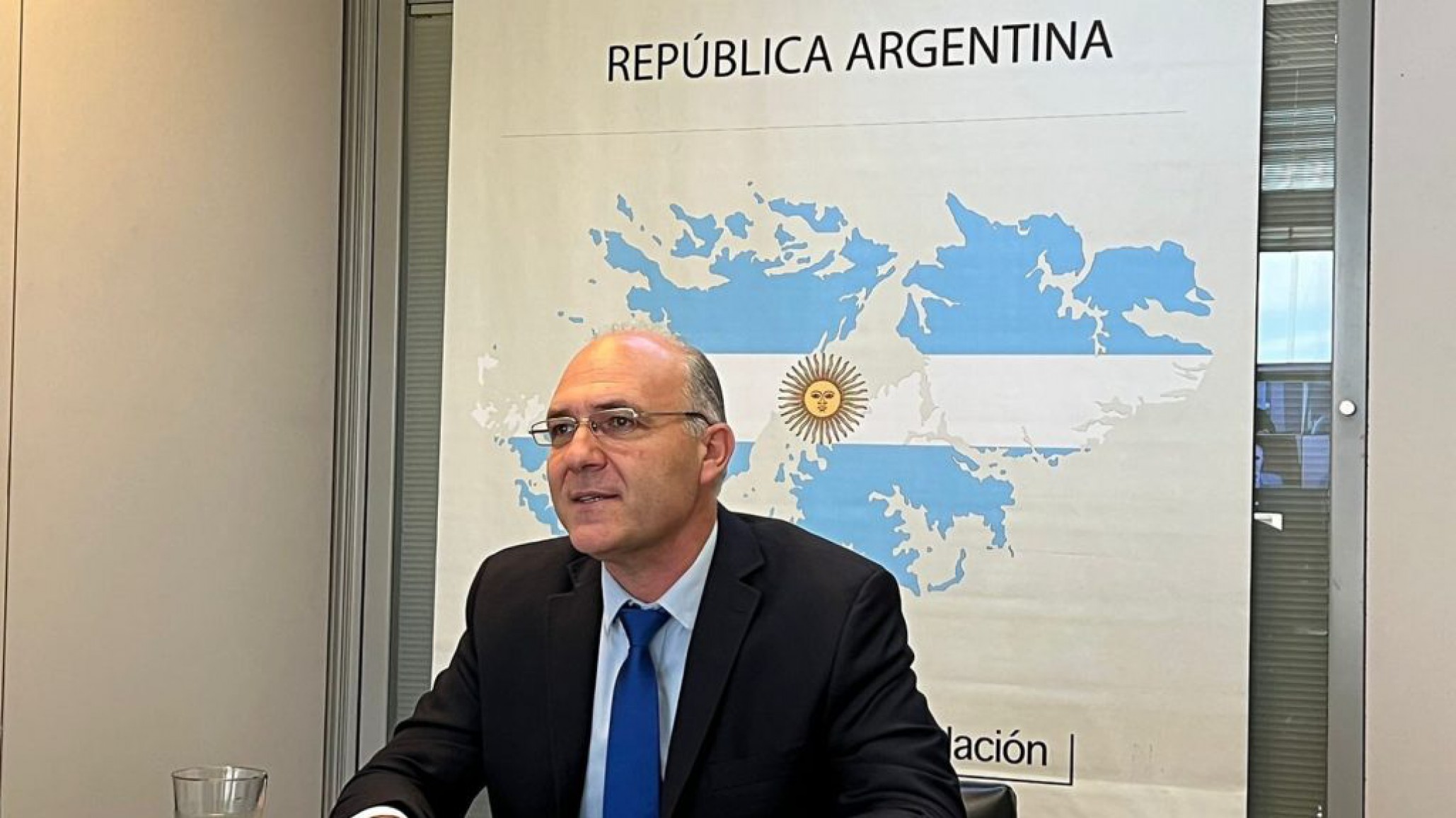 Guillermo Carmona cuestionó el pacto entre Argentina y Reino Unido: "Es una entrega de la soberanía nacional"