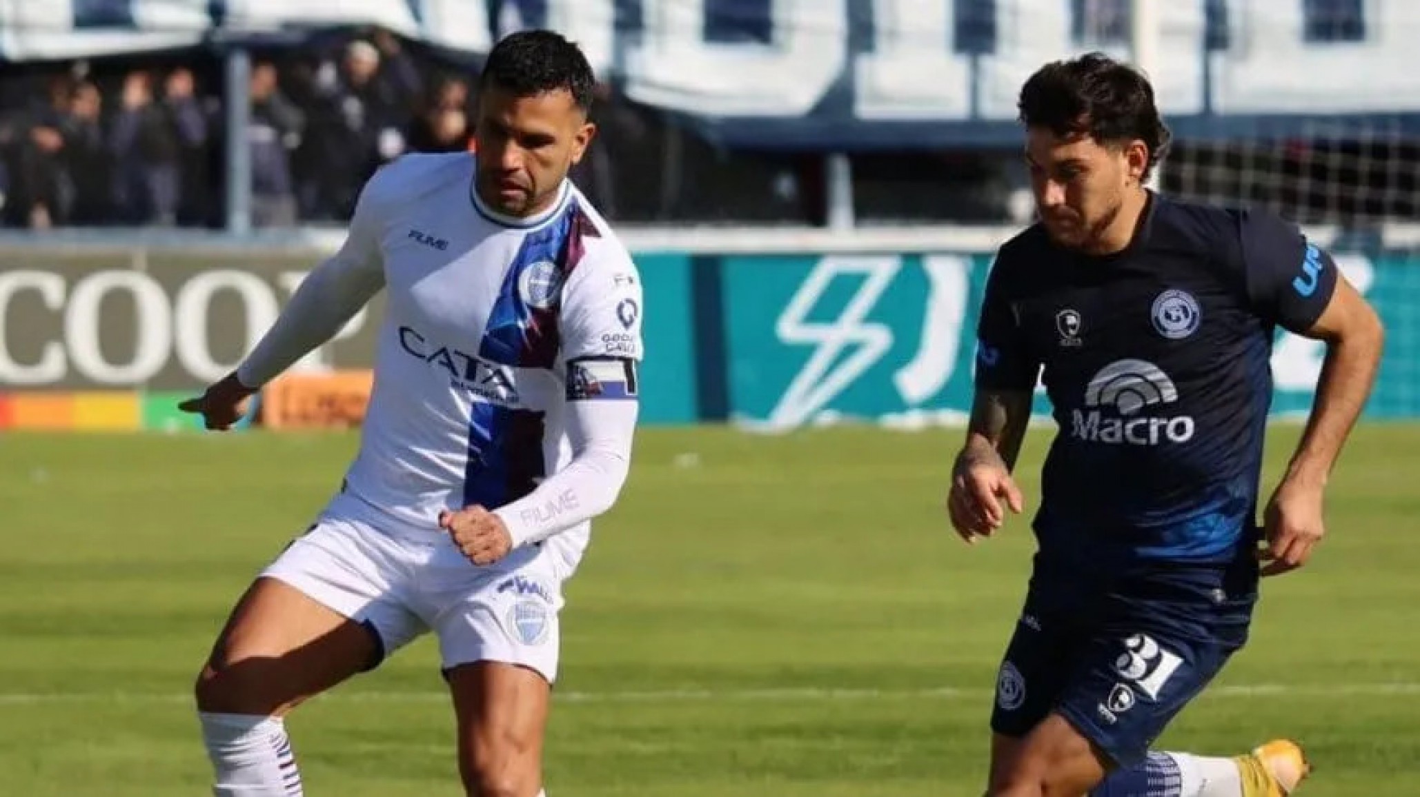Independiente Rivadavia y Godoy Cruz igualan en un clásico sin emociones en Mendoza