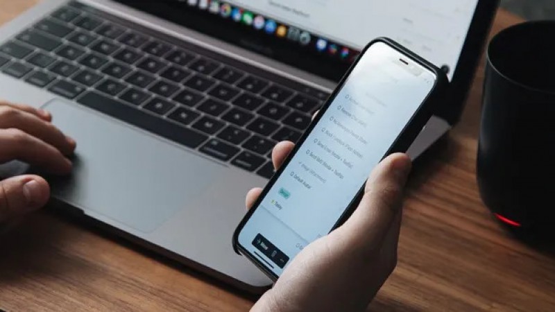 El Gobierno eliminó los topes a las tarifas de internet, celulares y cable