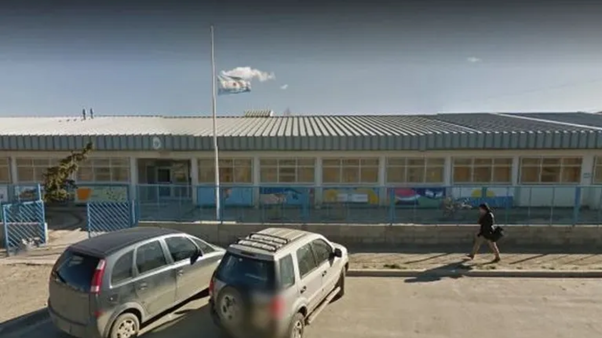 "Siguen yendo como si nada y mi hijo postrado": El padre asegura que atacaron a su hijo de 11 años por ser abanderado