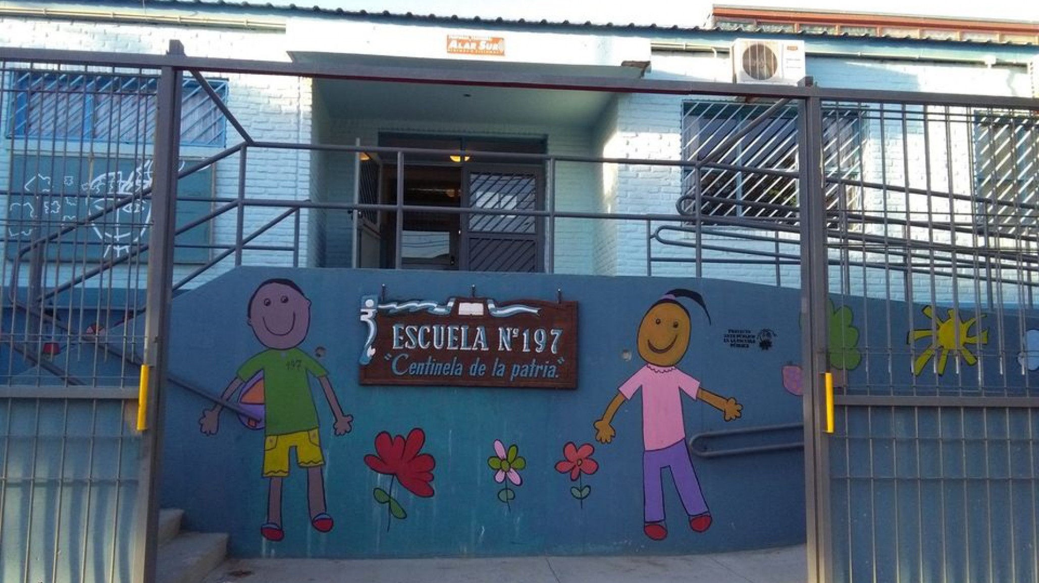 La escuela 197 sigue sin clases: "Acá vino el gobernador a hace campaña, le podrían avisar cómo estamos"