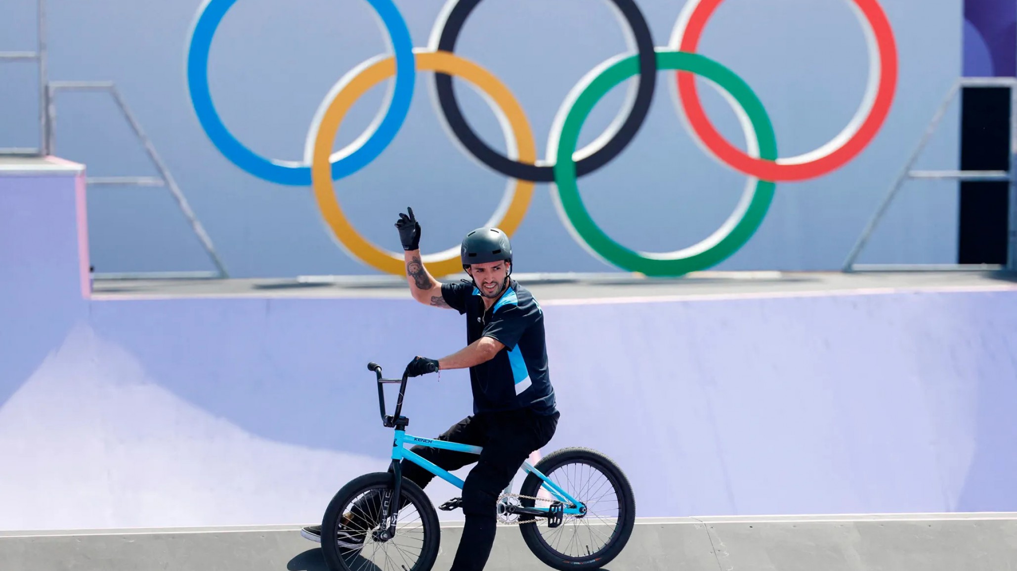 El maligno Torres: El duro momento cuando su hermano mellizo abandonó su carrera por lesión