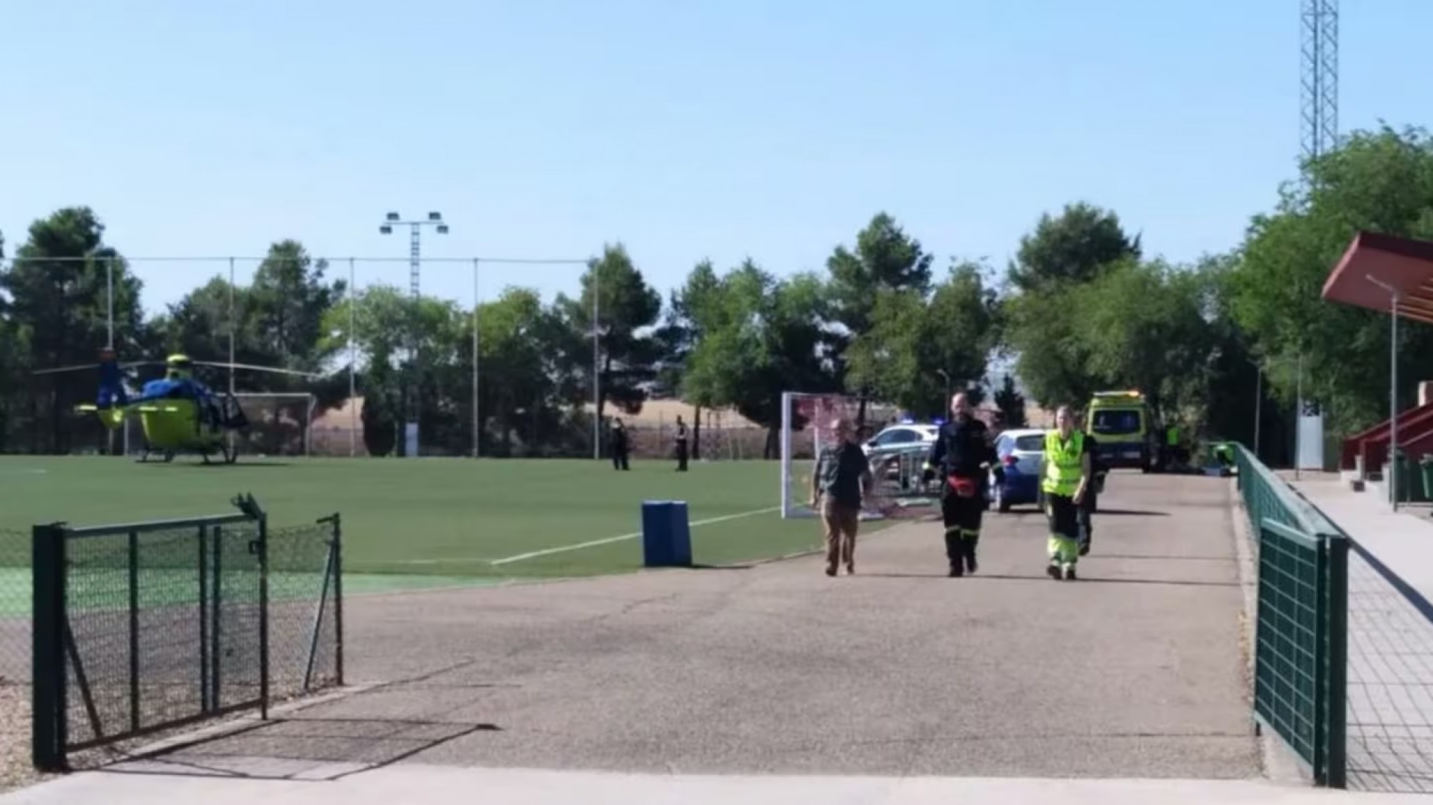 Tragedia en España: un hombre asesinó a un niño de 10 años mientras jugaba al fútbol