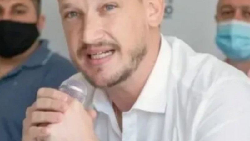 Un audio vincula al diputado Germán Kiczka, acusado de pedofilia, con su fuga a Iguazú