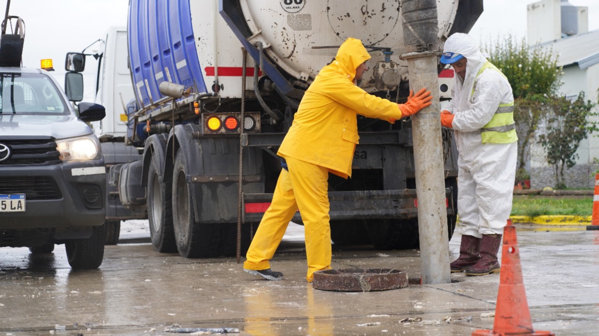Se interrumpirá el tránsito en Avenida Hipólito Yrigoyen por tareas de saneamiento