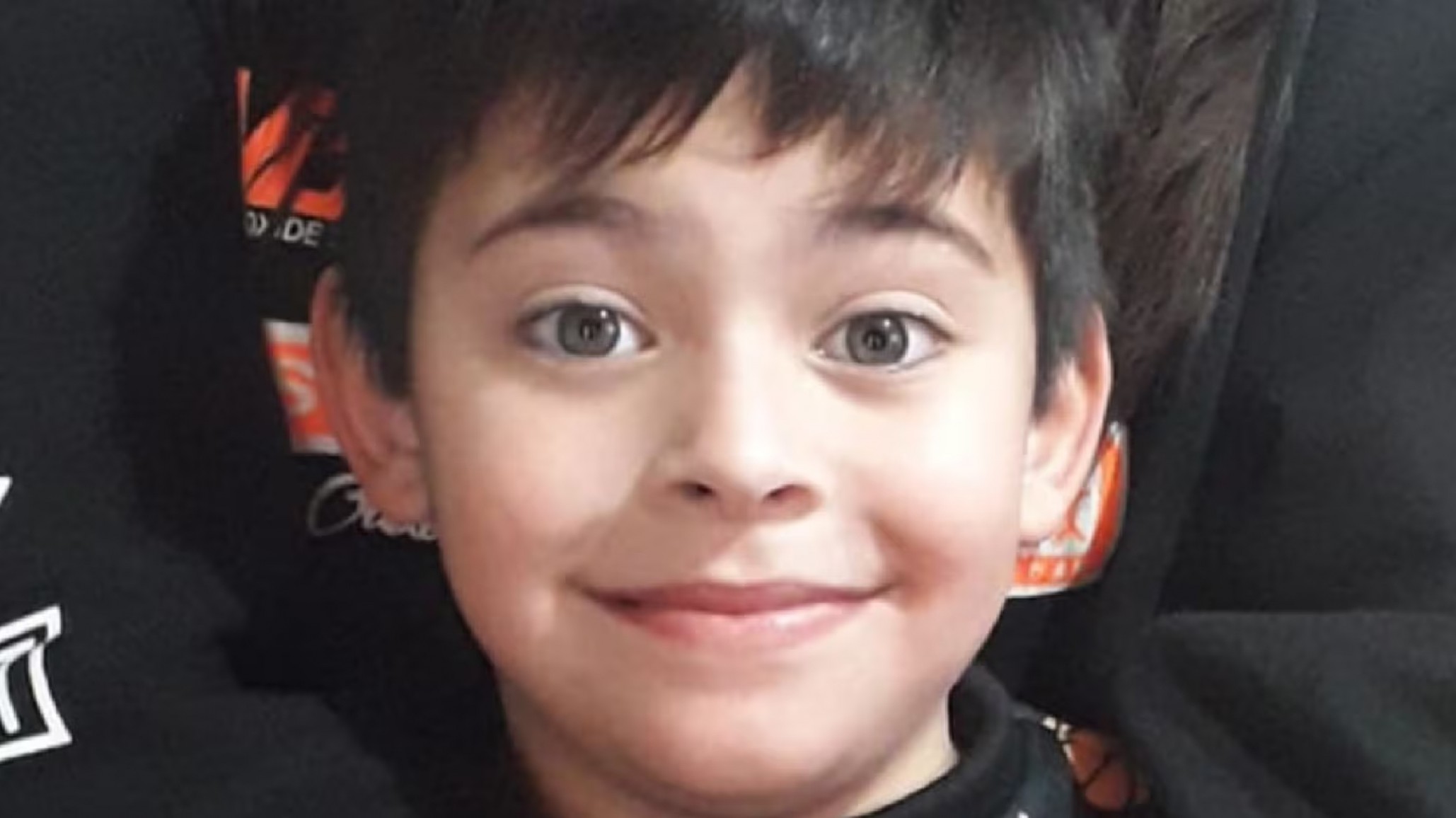 Tragedia: una moto cruzó un semáforo en rojo y mató a un niño de 6 años