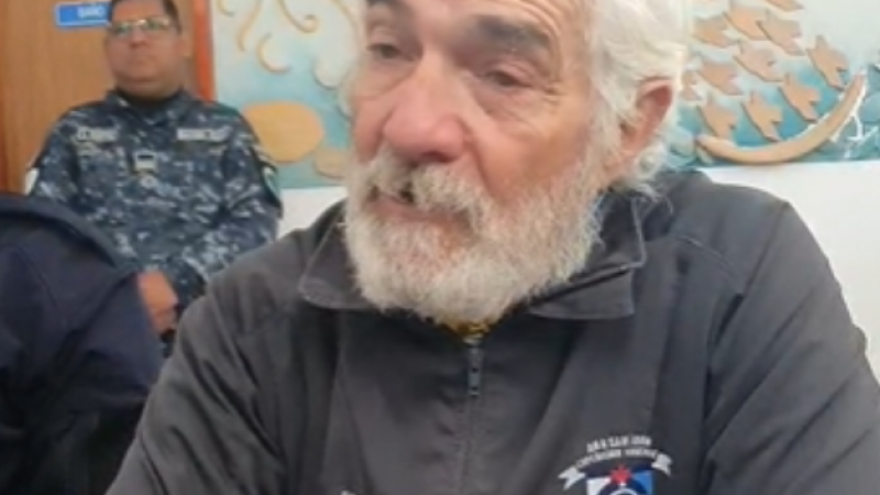 "Día 70 de 133": La travesía del Capitán Tibaldi para honrar a los héroes del ARA San Juan sigue adelante