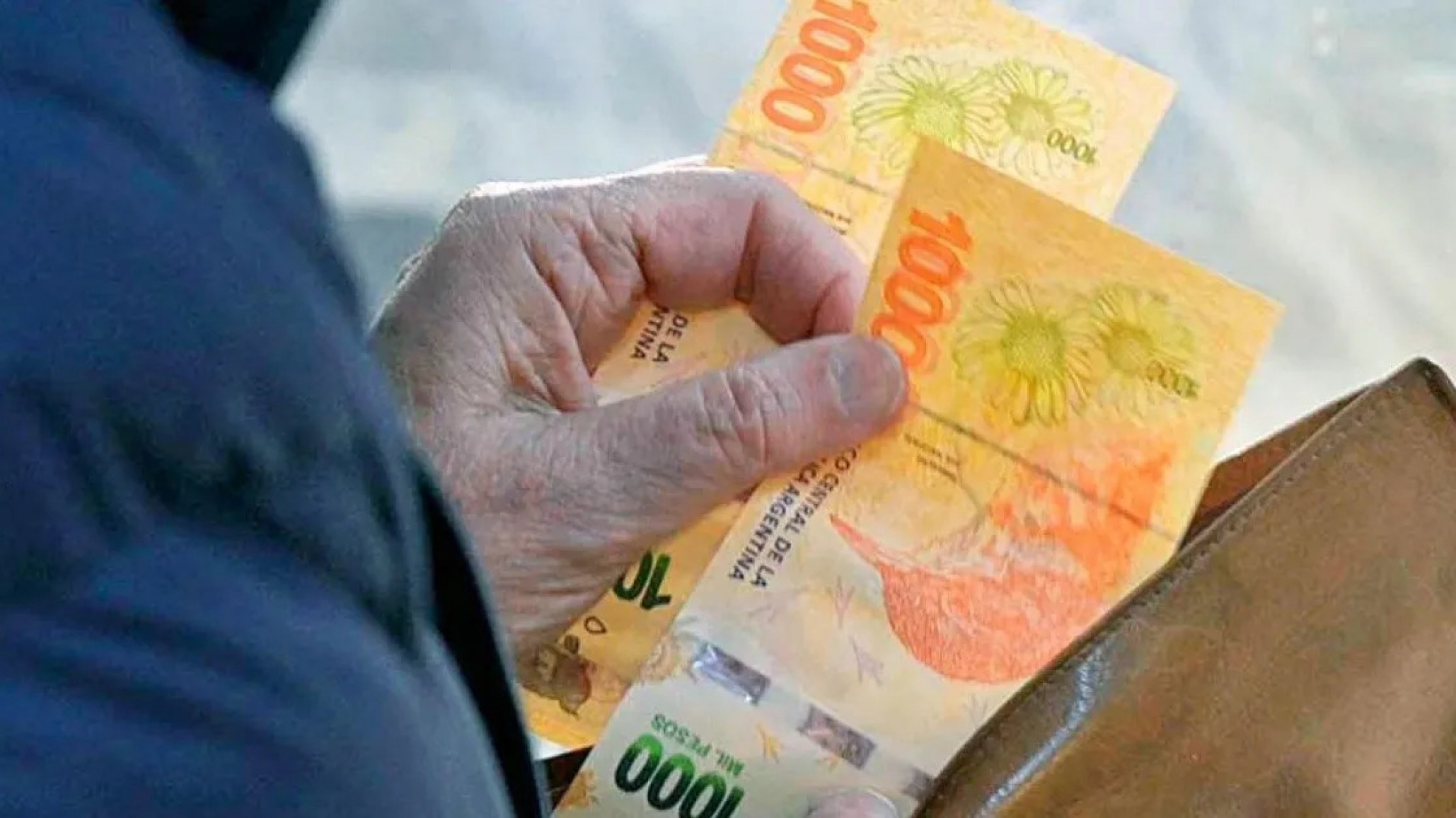 La crisis golpea a los jubilados: "O compran los remedios o no comen"