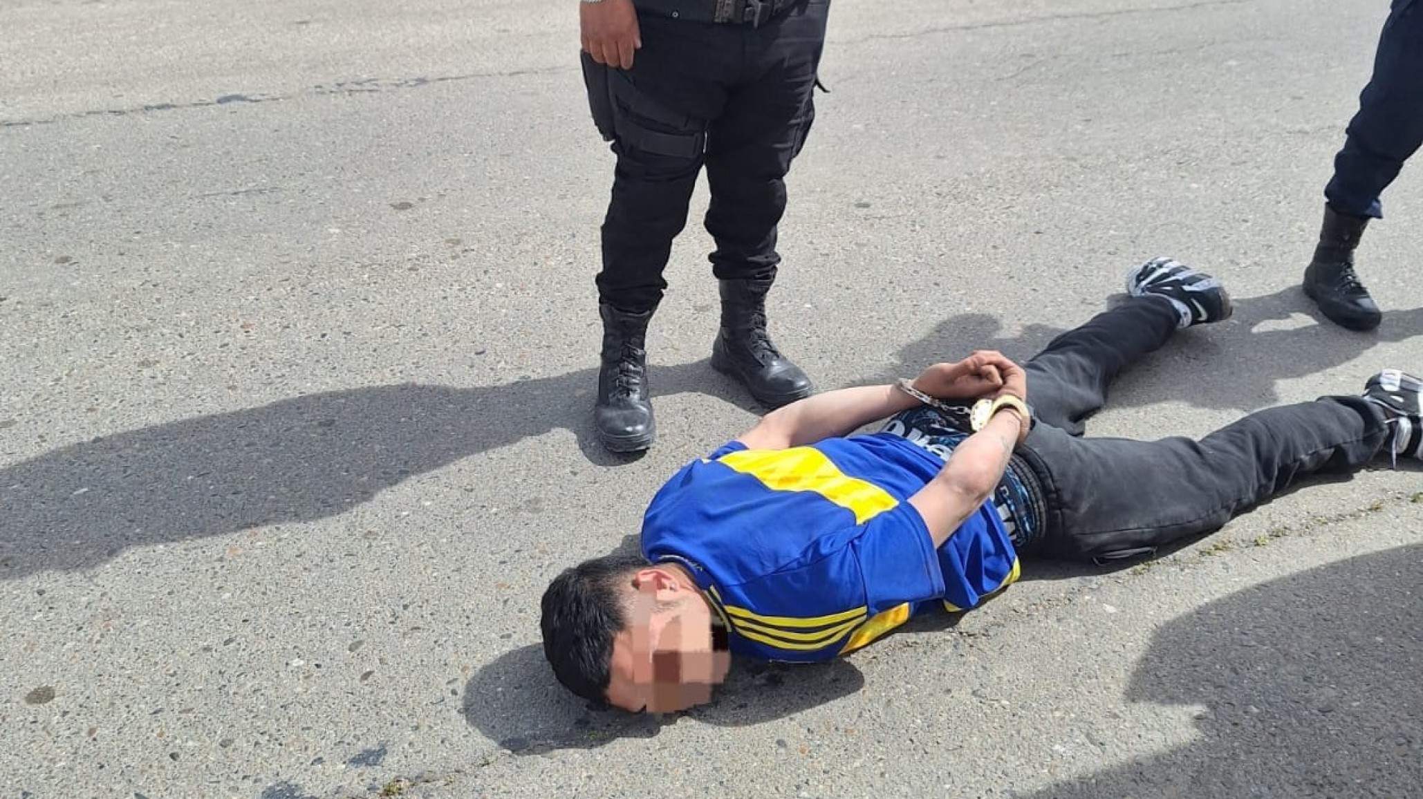 Barrio Roca: Lo persiguieron en auto y amenazaron con un arma de fuego