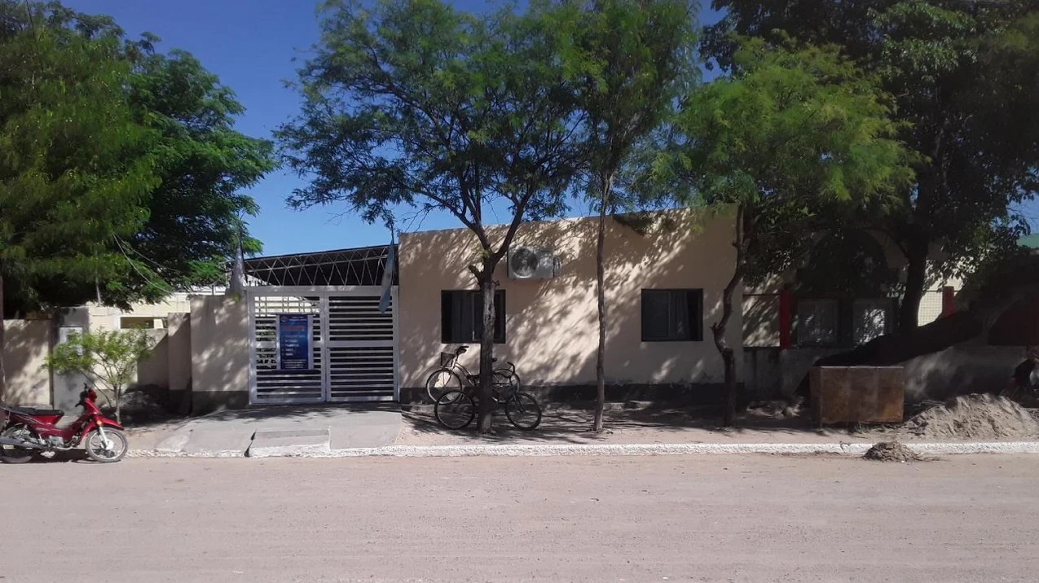 Docente arrestado por maltratar a su hijo con TEA tenía antecedentes de abuso sexual