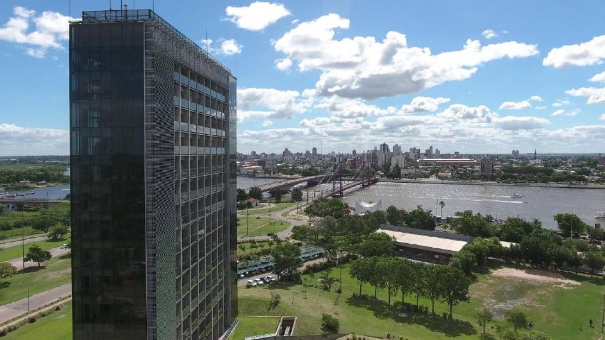 Tragedia: Una niña de 12 años murió al caer desde un sexto piso