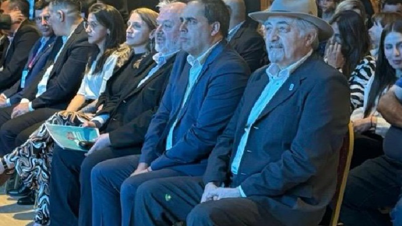 Sampaoli: "No tengo diálogo con el intendente"