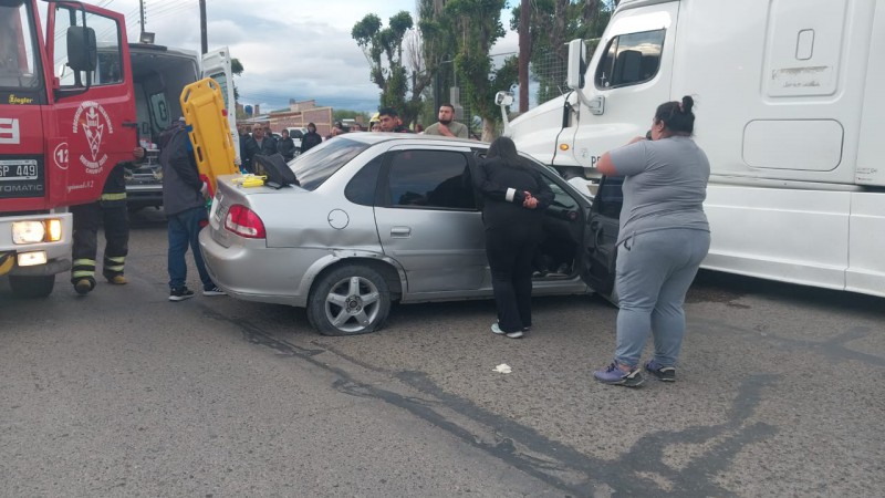Choque múltiple dejó un herido