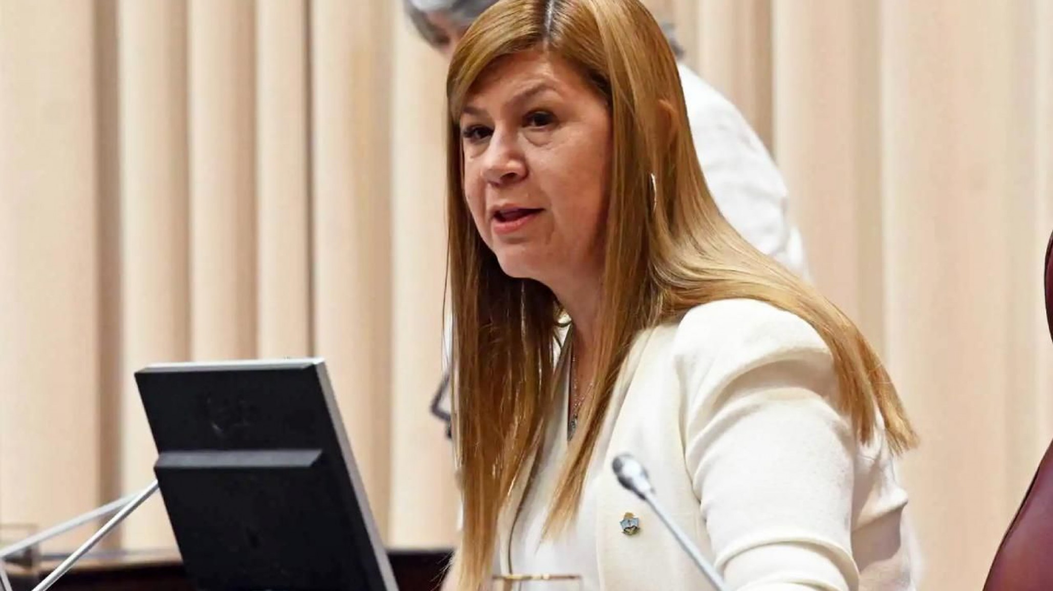 La Legislatura de Neuquén suspendió a la vicegobernadora Gloria Ruiz por un escándalo de corrupción