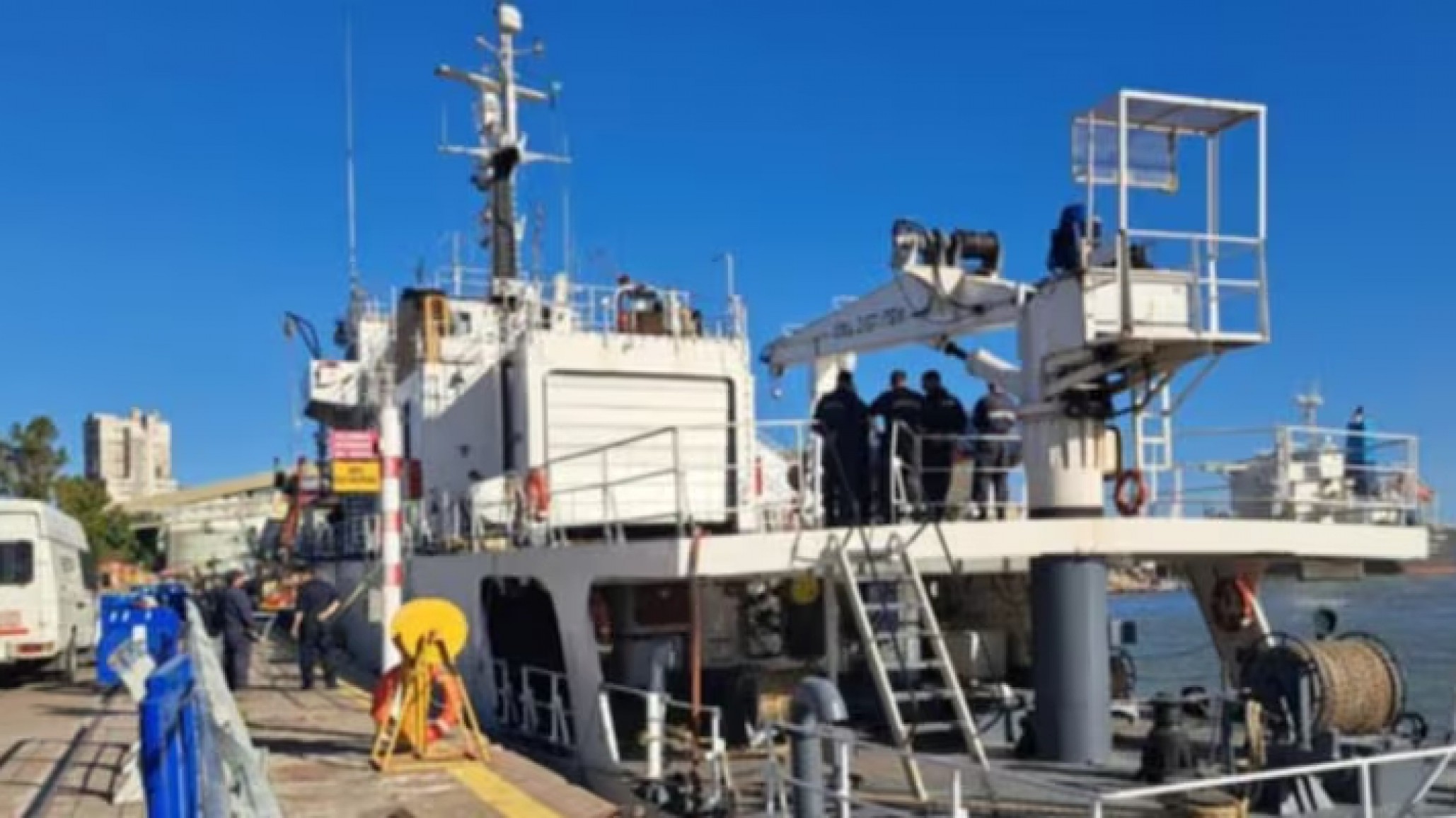 Hallaron el cuerpo de un joven en un buque de Prefectura en Ingeniero White