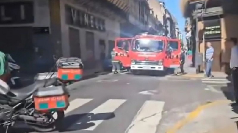 Explotó un termotanque tras una falla y dejó al menos siete personas heridas