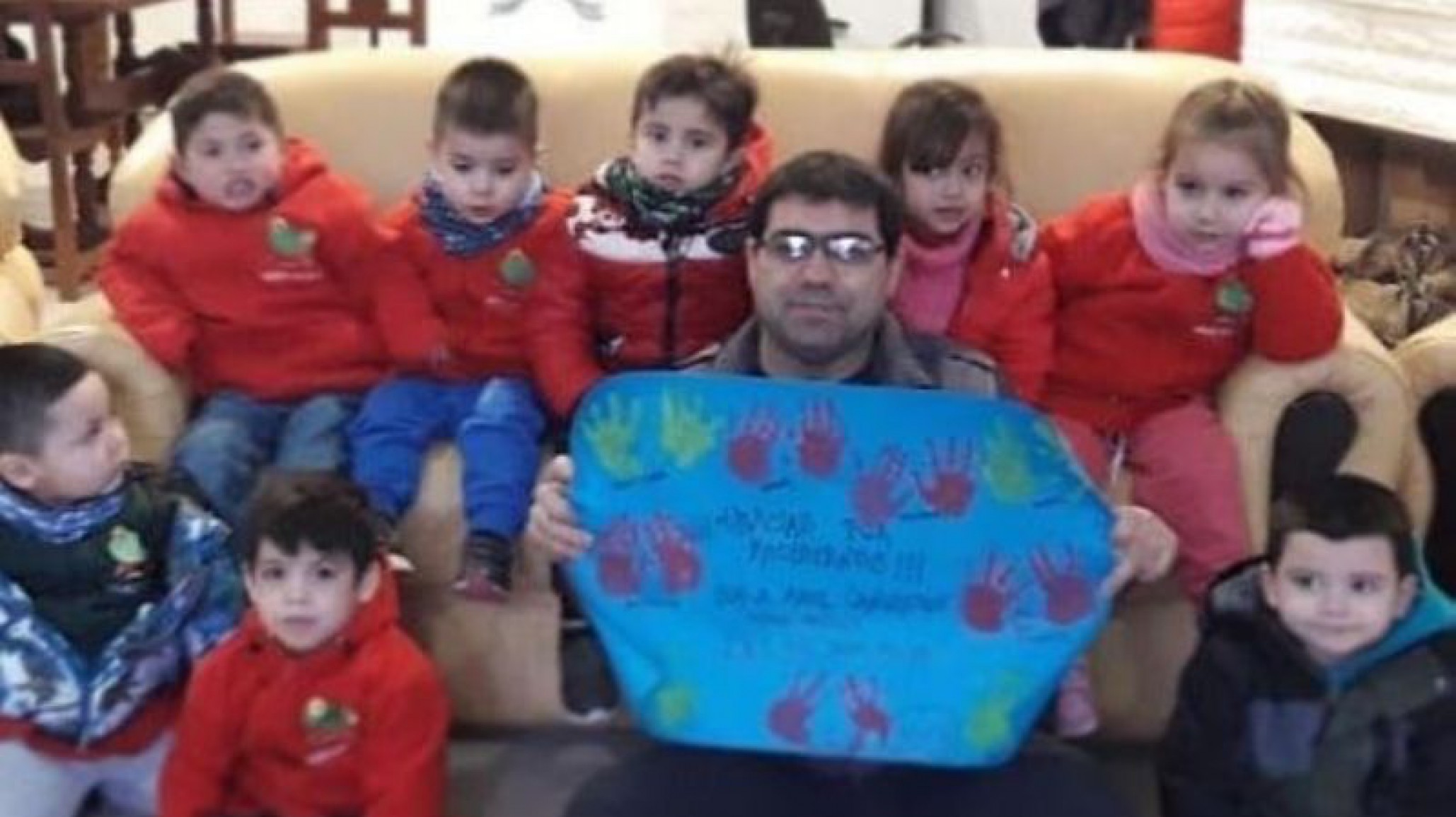 Alumnos de un jardín de la ciudad visitaron el destacamento de Bomberos Voluntarios