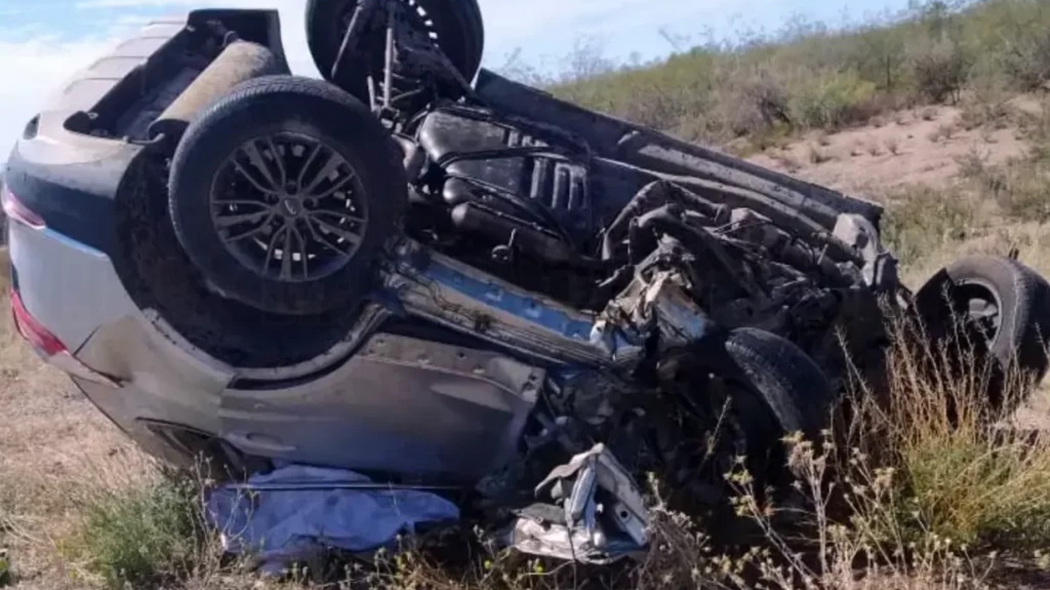 Cinco personas perdieron la vida en un choque frontal en la Ruta 152