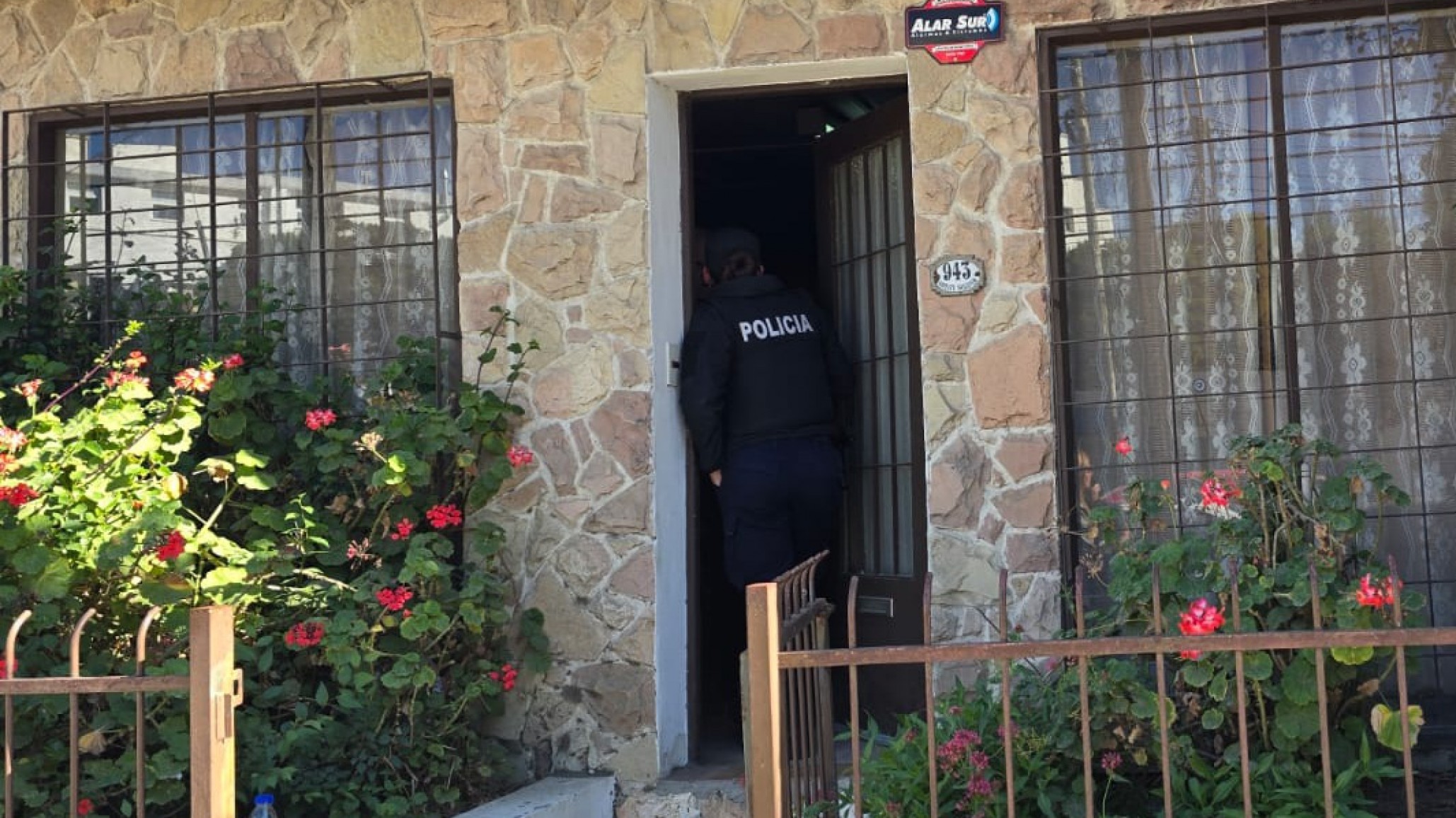 Un vecino denunció la ocupación ilegal de su vivienda en Av. Hipólito Yrigoyen: los detalles