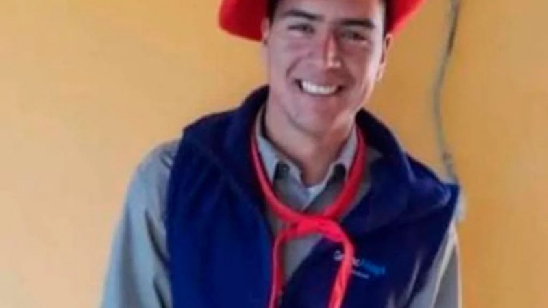 Un jinete y su caballo fueron alcanzados por un rayo y murieron en el acto