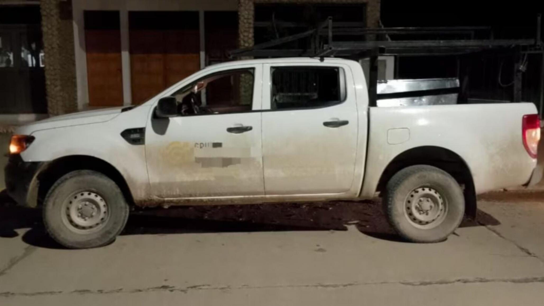 Tragedia: una adolescente murió tras caer de una camioneta en movimiento