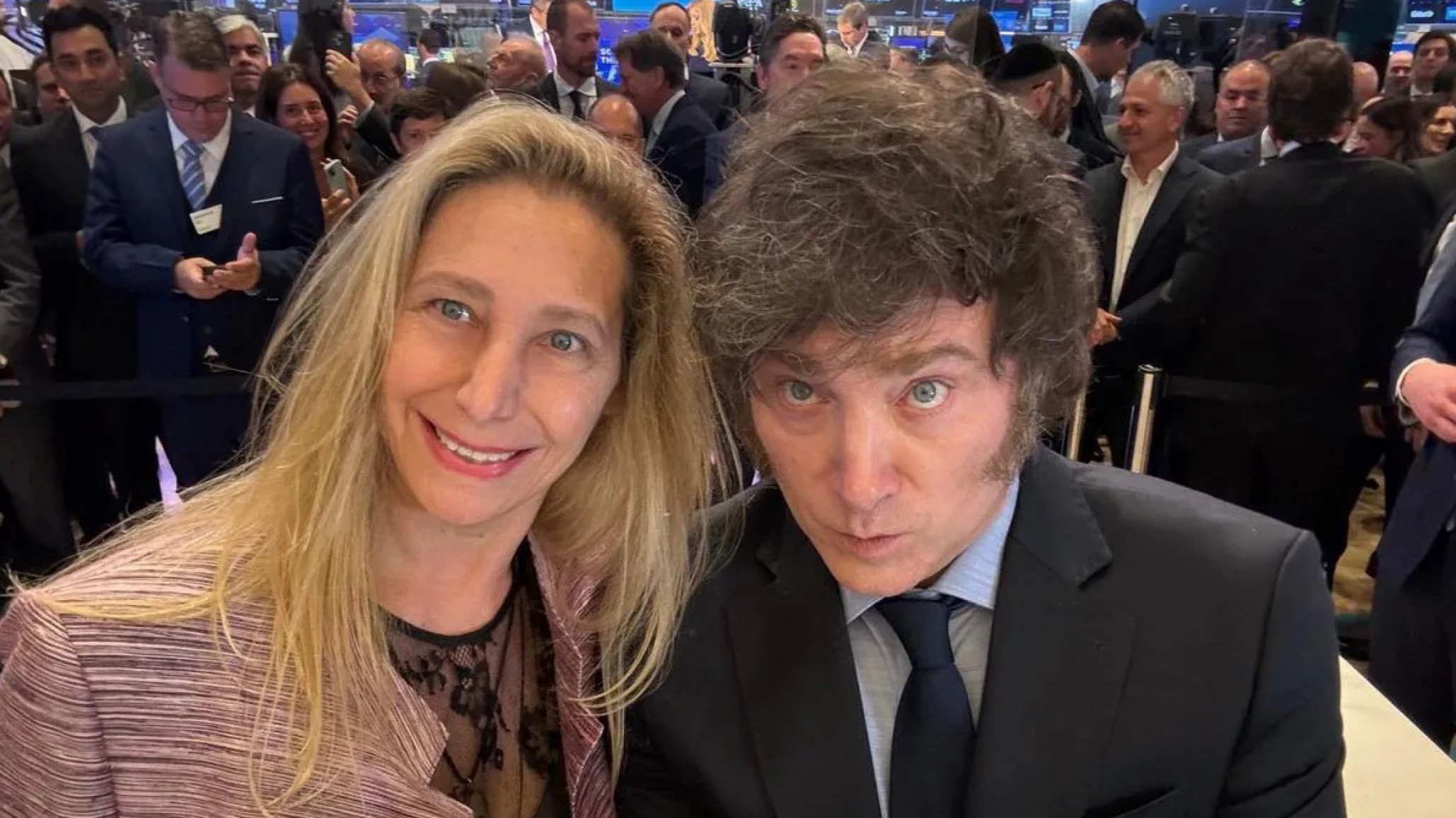 La denuncia por venta de dólares antes del fin del cepo suma a Karina Milei