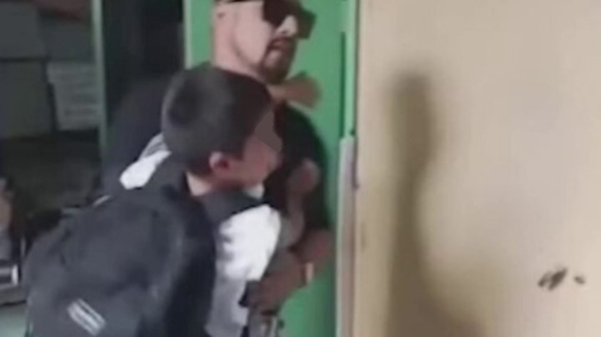 Se entregó el hombre que se llevó a su hijo a la fuerza de una escuela de La Plata