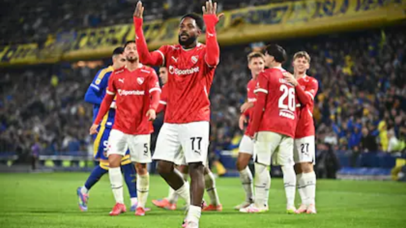 Independiente venció a Boca en la Bombonera con un golazo de Angulo y avanzó a semifinales